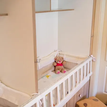 Parlament Nest Apartment *